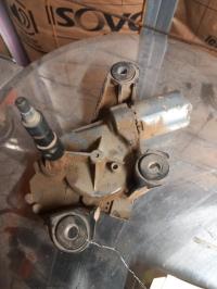 Moteur essuie glace arriere