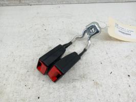 Attache ceinture arriere gauche