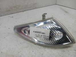 Optique avant secondaire droit (feux)(clignotant)