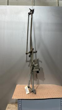 Moteur essuie glace avant