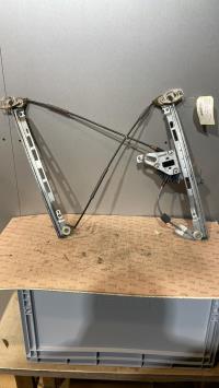 Leve vitre electrique avant droit