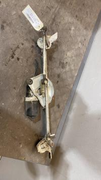 Moteur essuie glace avant