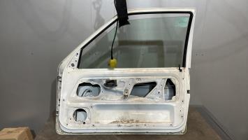 Porte avant droit