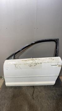 Puerta delantera izquierda