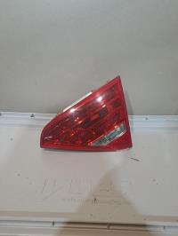 Luz trasera secundaria derecha (luces)