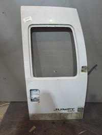 Puerta del maletero derecha