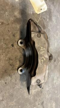 Etrier avant gauche (freinage)