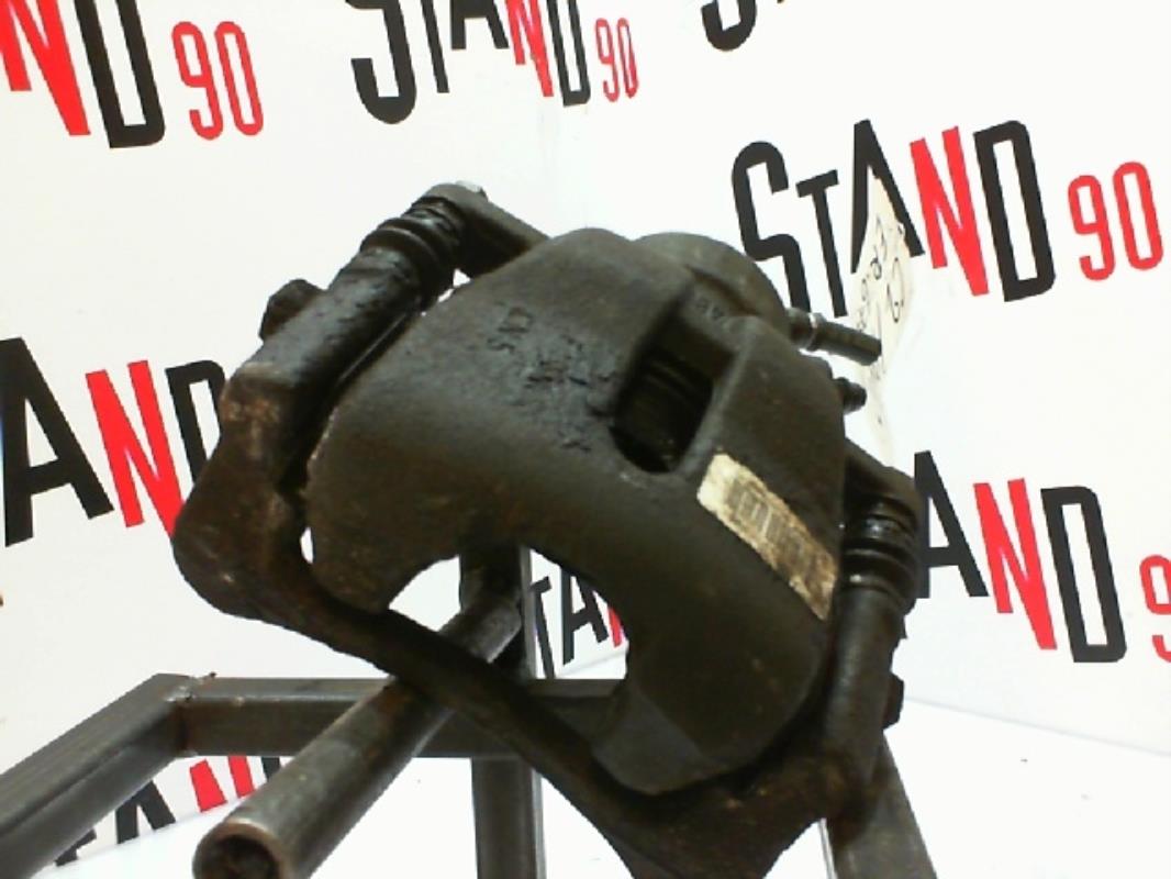 Etrier avant gauche (freinage)