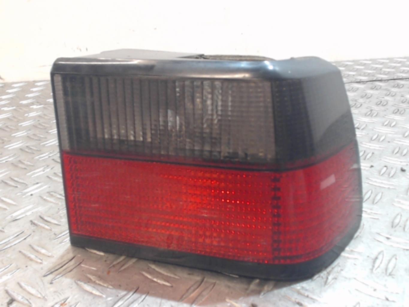 Fanale posteriore principale destro (luci)