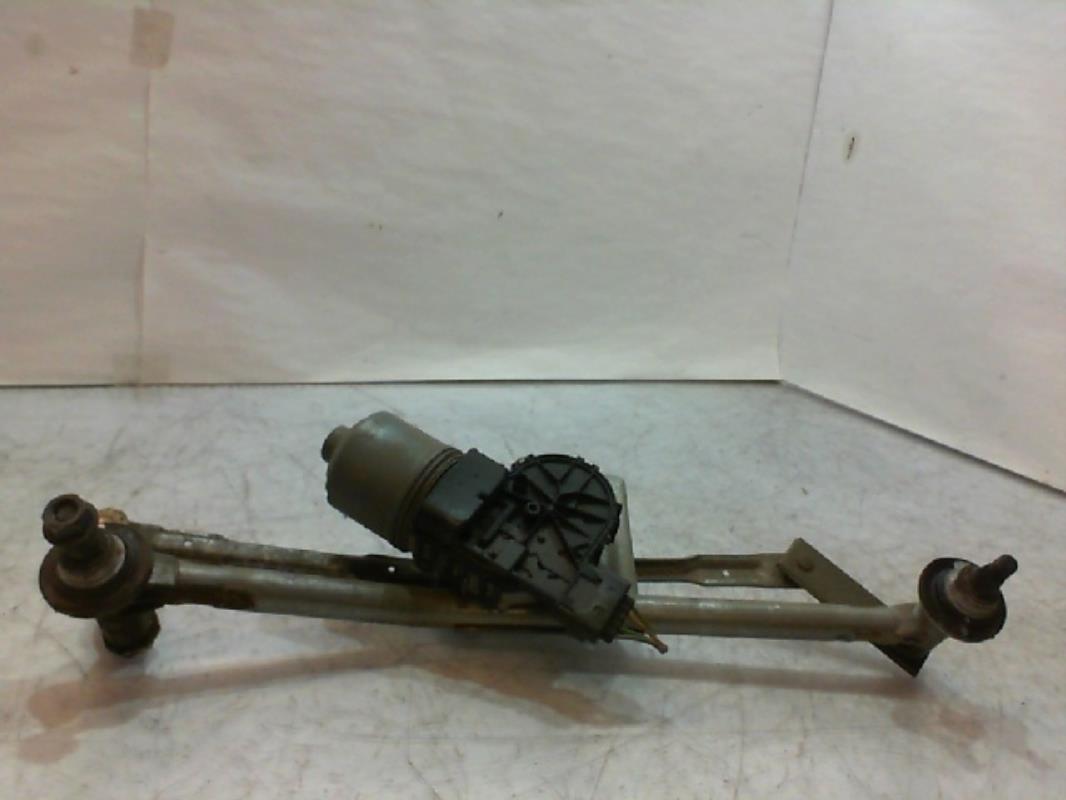 Moteur essuie glace avant