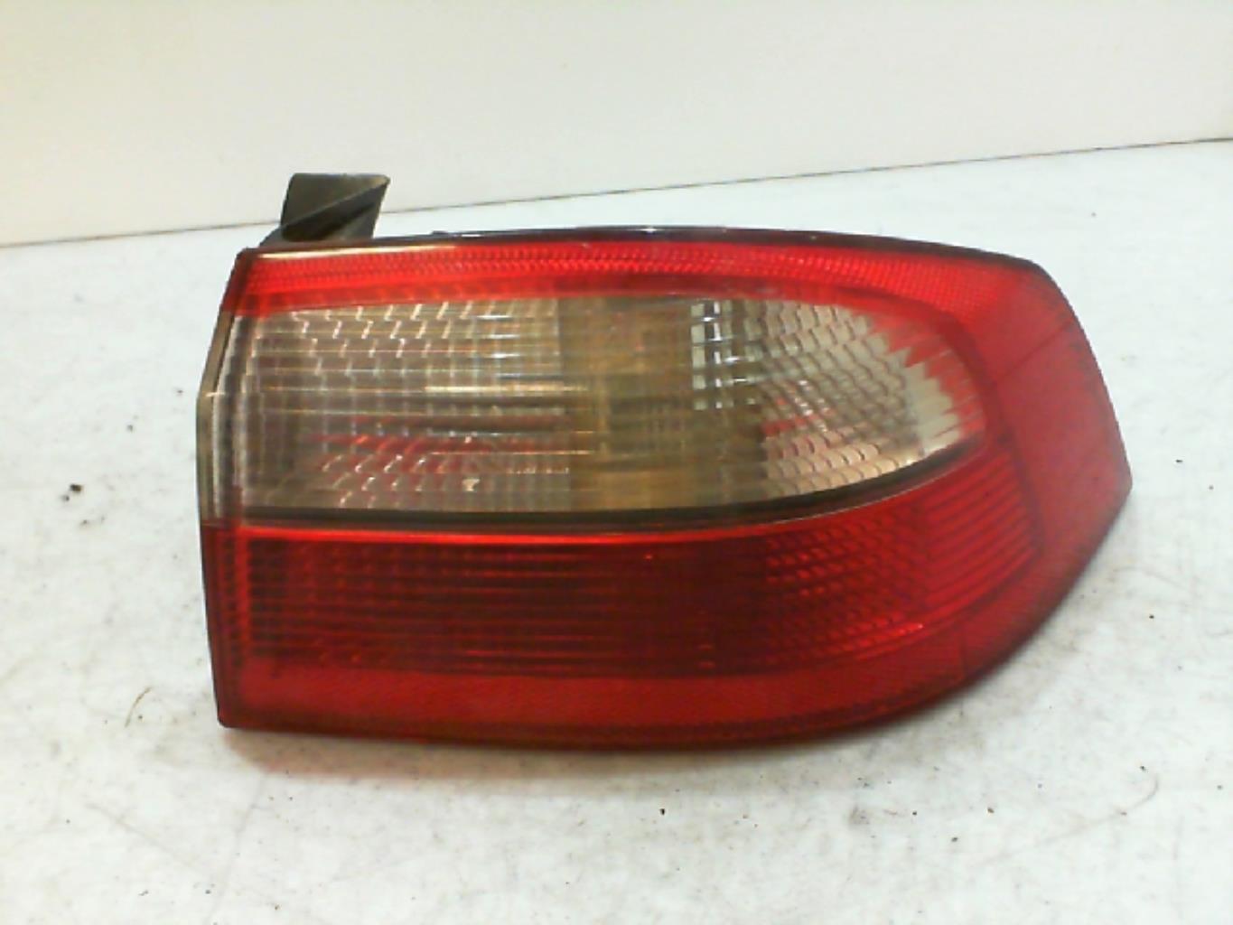 Fanale posteriore principale destro (luci)