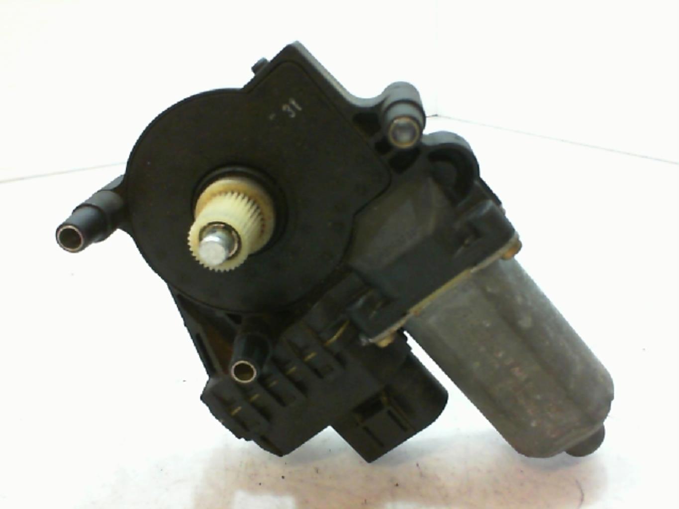 Moteur leve vitre avant gauche