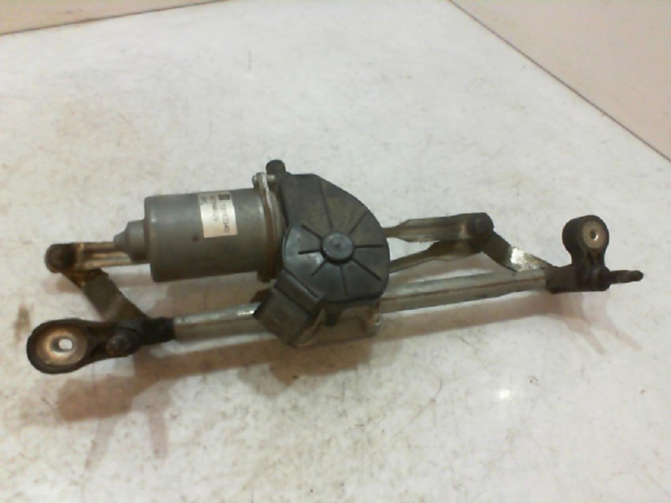 Moteur essuie glace avant