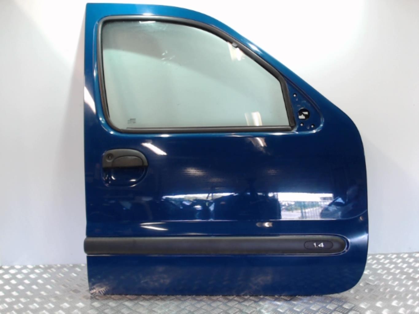 Porte avant droit