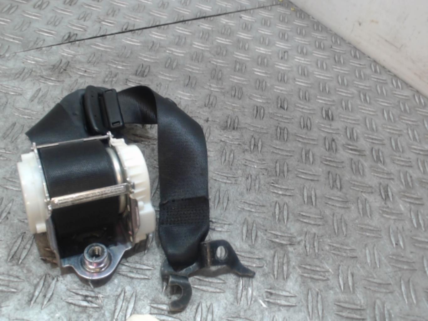 Ceinture avant droit