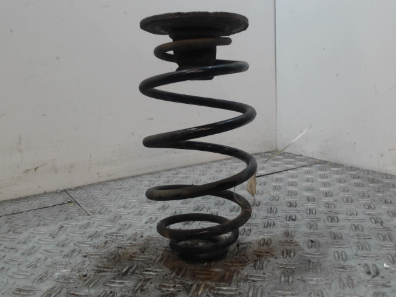Ressort de suspension arriere droit