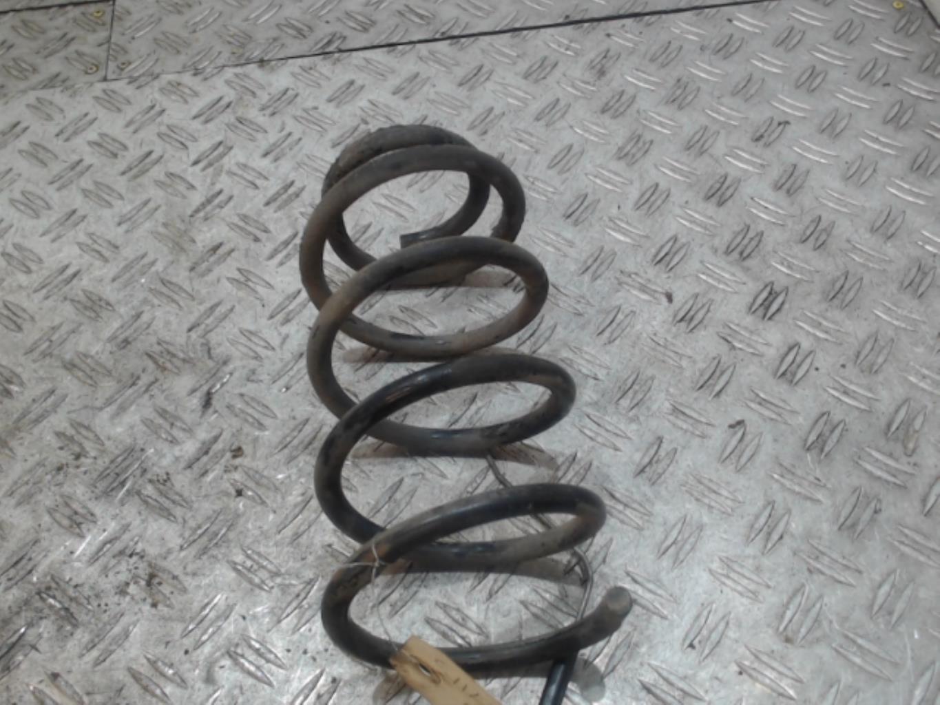 Ressort de suspension arriere gauche