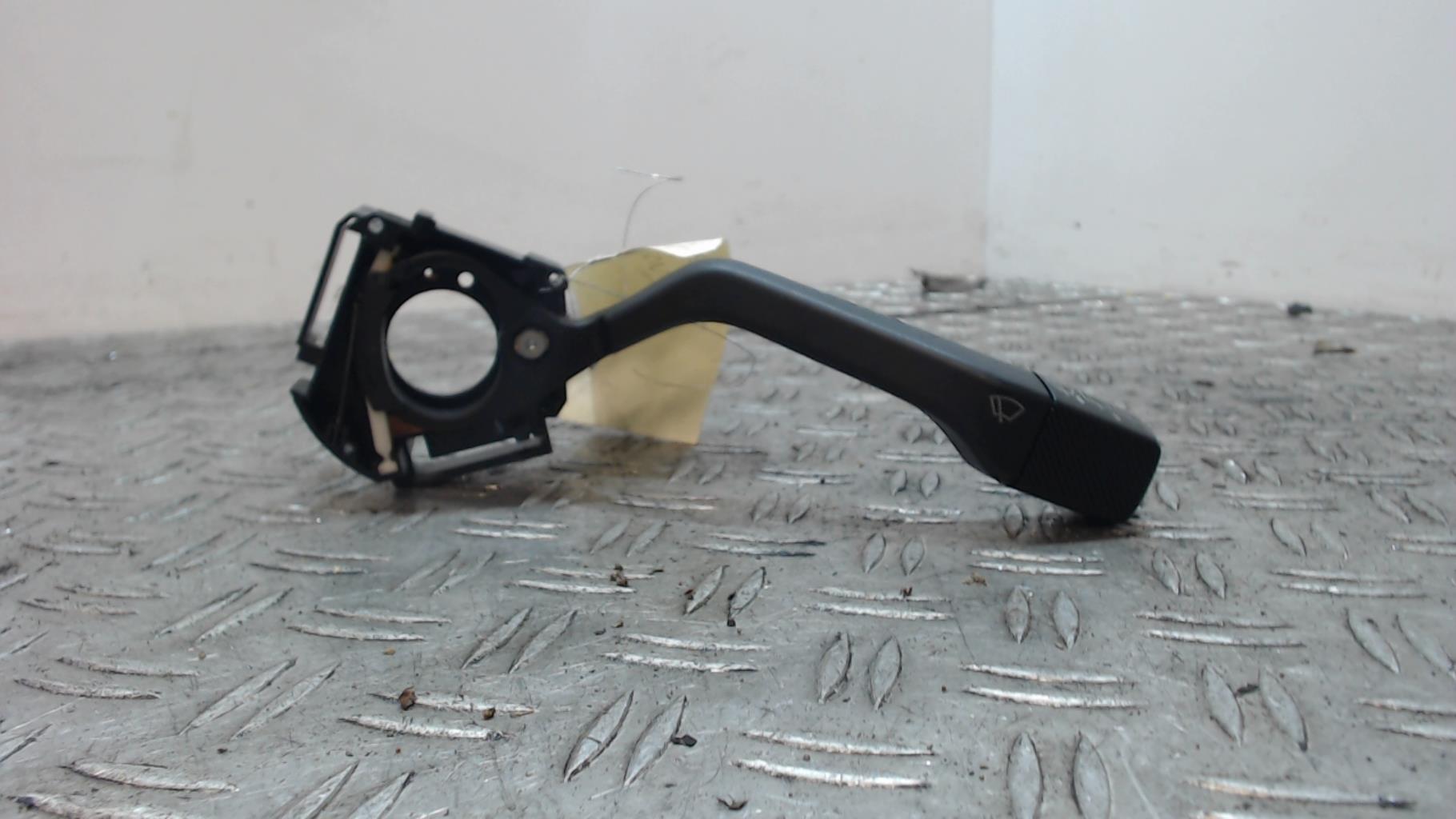 Commodo d'essuie glaces