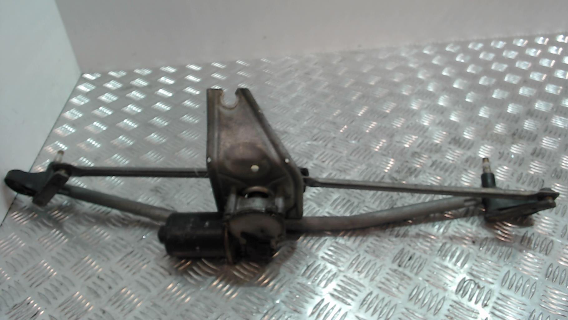 Moteur essuie glace avant