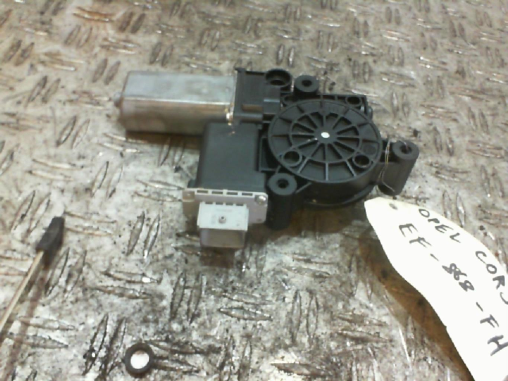 Moteur leve vitre arriere droit