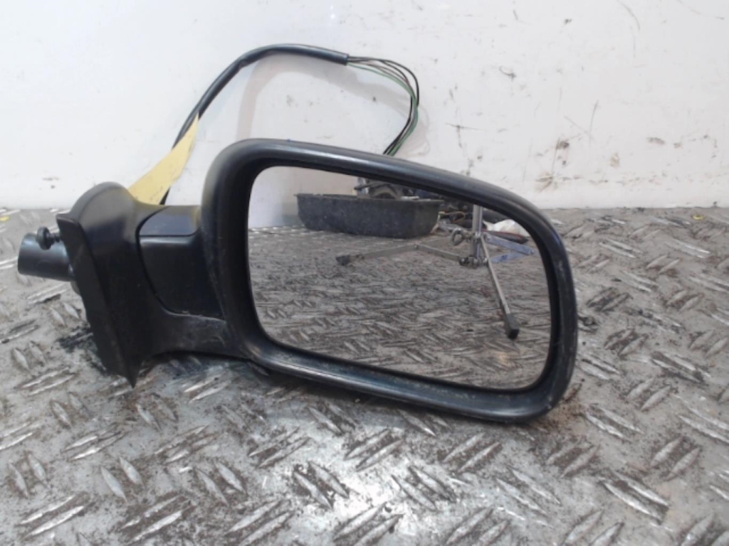 Specchietto retrovisore destro