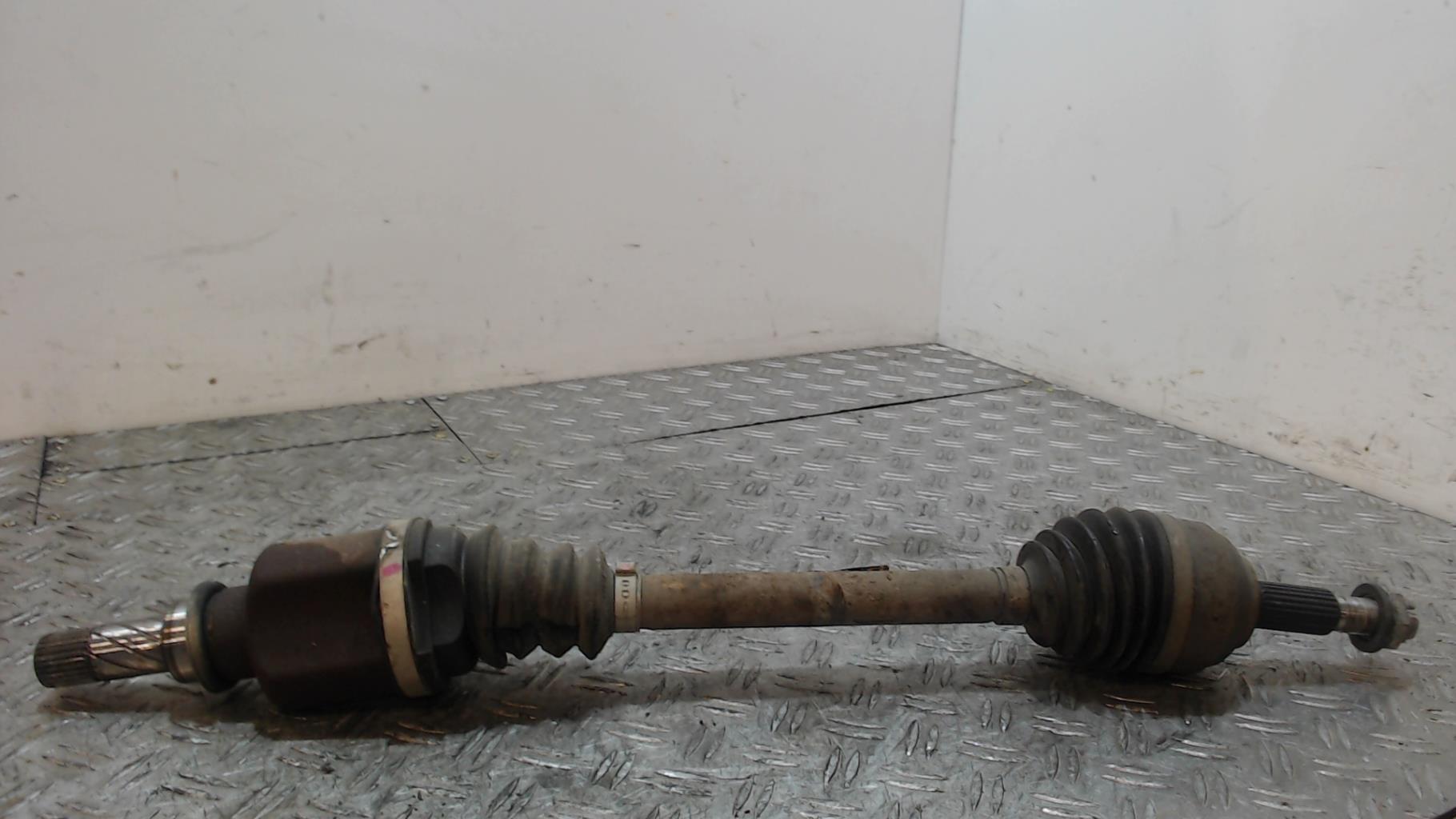 Cardan gauche (transmission)