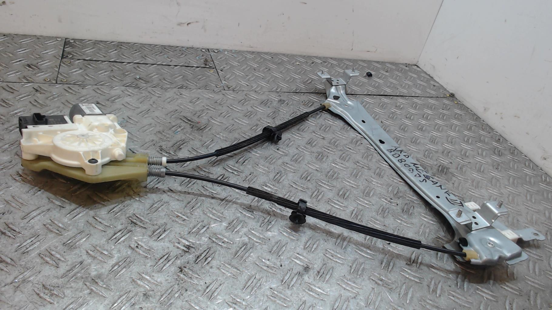 Leve vitre electrique arriere droit