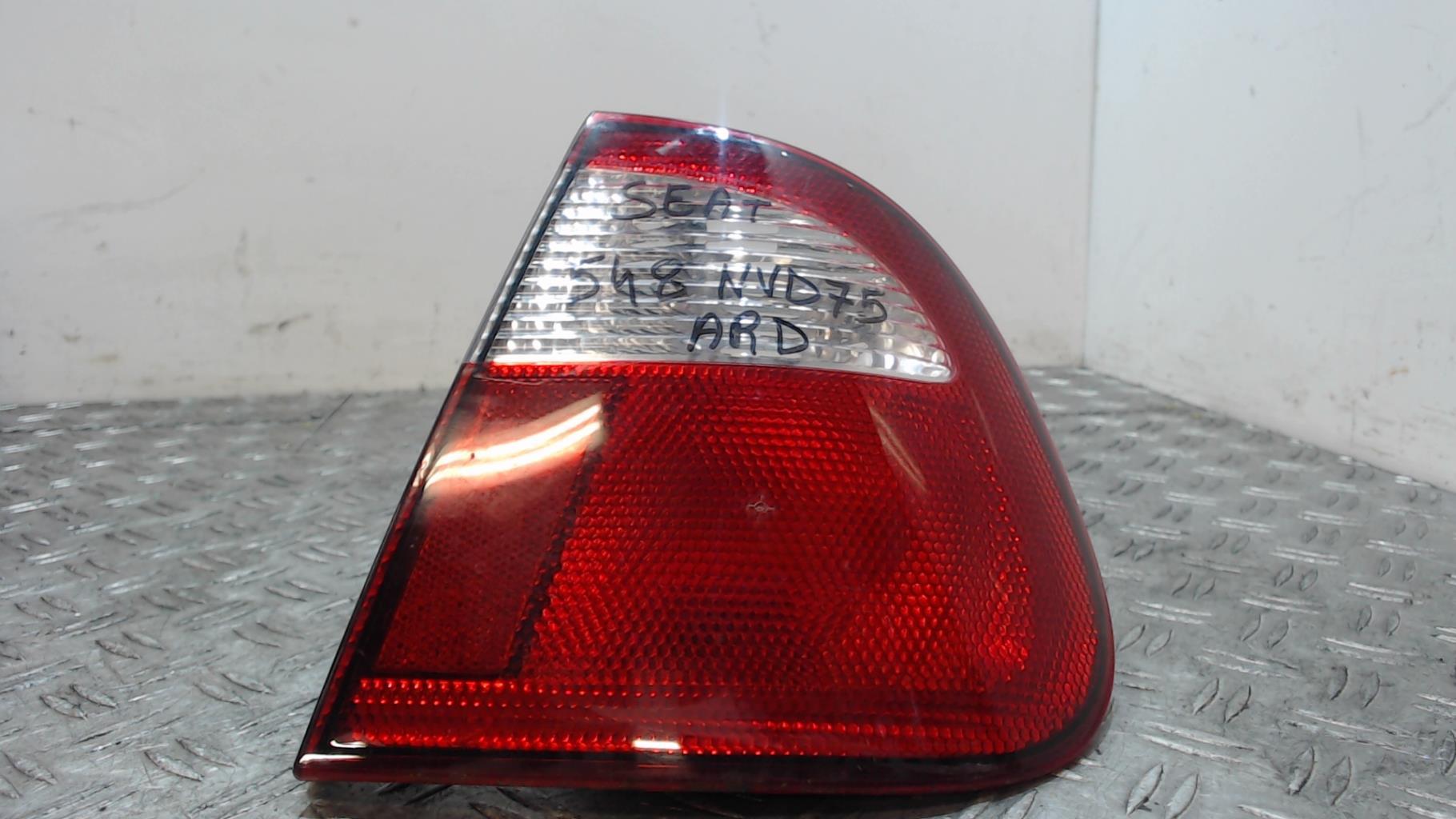 Fanale posteriore principale destro (luci)