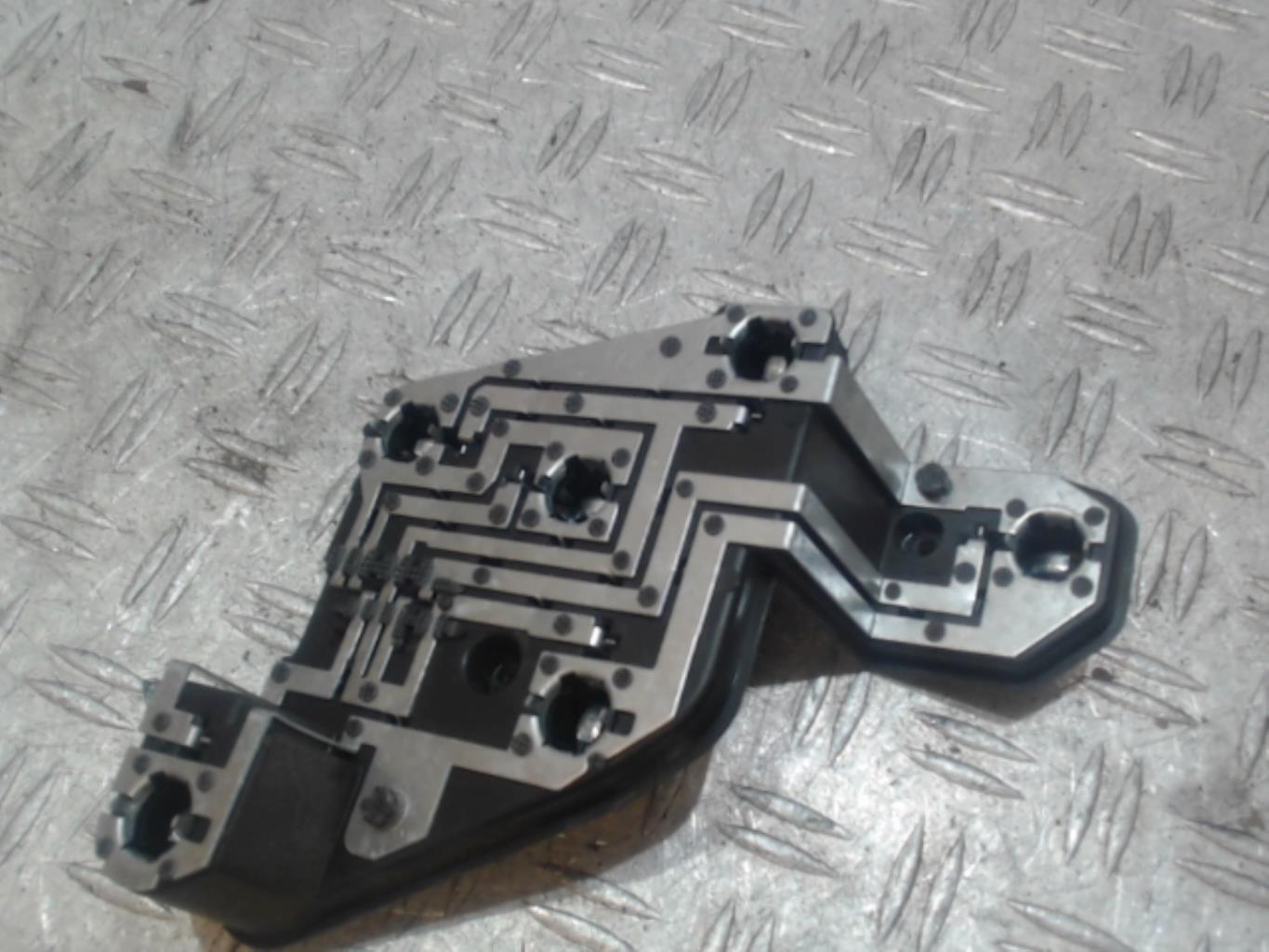 Base portalampade fanale posteriore sinistro