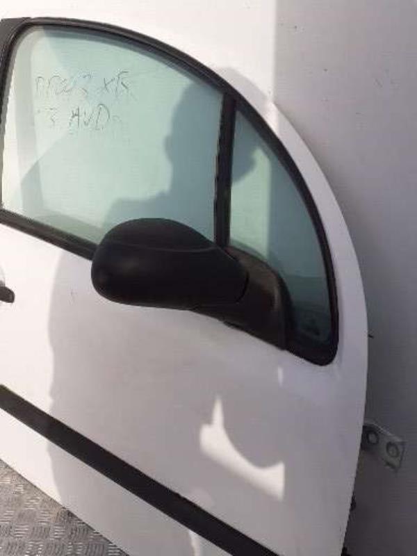 Porte avant droit