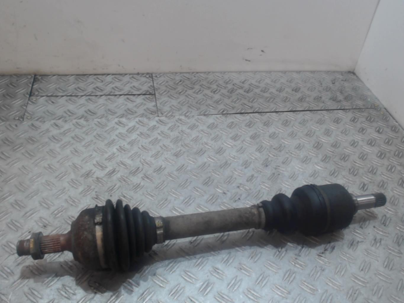 Cardan gauche (transmission)
