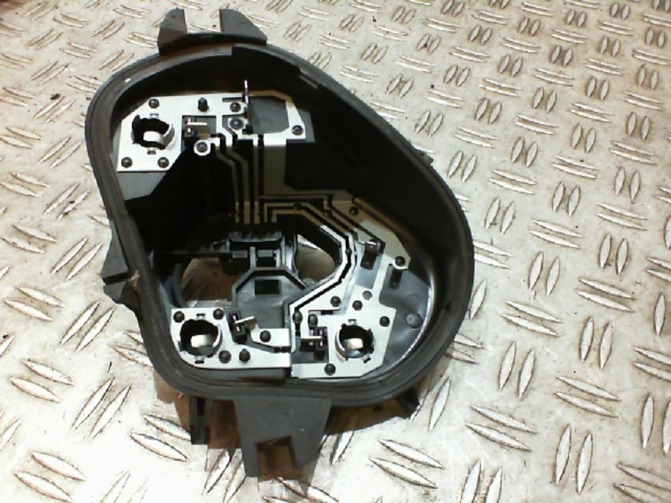 Base portalampade fanale posteriore destro