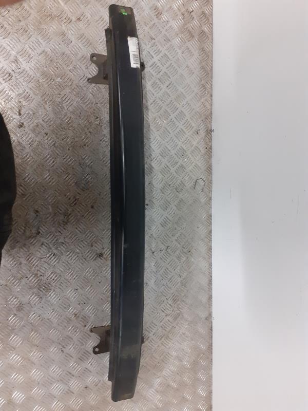 Renfort pare choc avant (traverse)