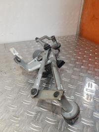 Motore tergicristallo anteriore