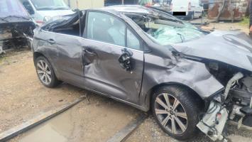 Moyeu avant gauche