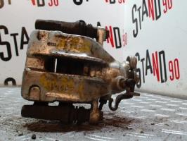 Etrier arriere gauche (freinage)