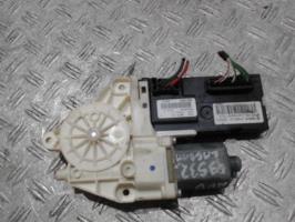 Moteur leve vitre avant droit
