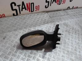 Specchietto retrovisore sinistro