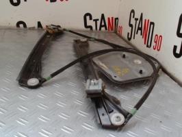 Mecanisme de leve vitre electrique avant droit