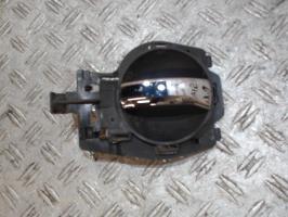 Poignee interieur avant droit