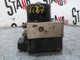 Bloc ABS (freins anti-blocage)