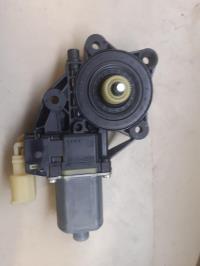 Moteur leve vitre avant gauche