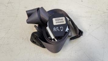 Ceinture arriere droit