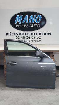 Porte avant droit