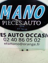 Vitre avant droit