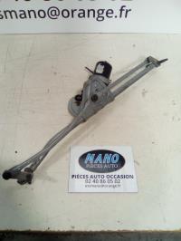 Moteur essuie glace avant