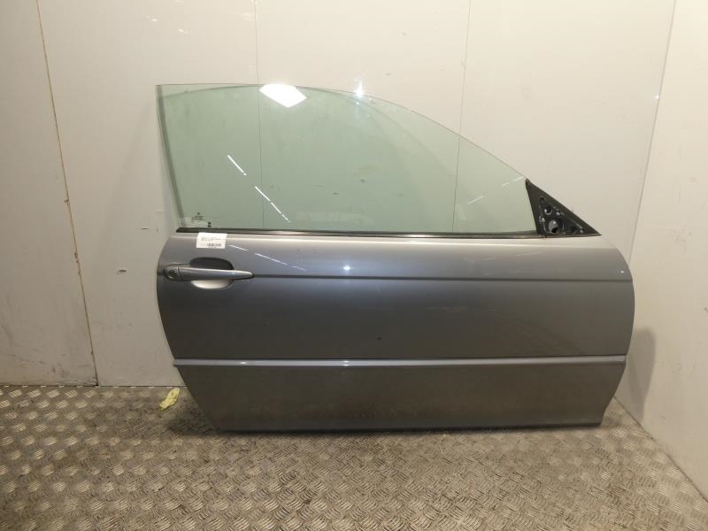 Porte avant droit
