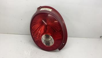 Fanale posteriore principale sinistro (luci)