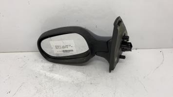 Retrovisor izquierdo