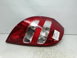 Fanale posteriore principale sinistro (luci)